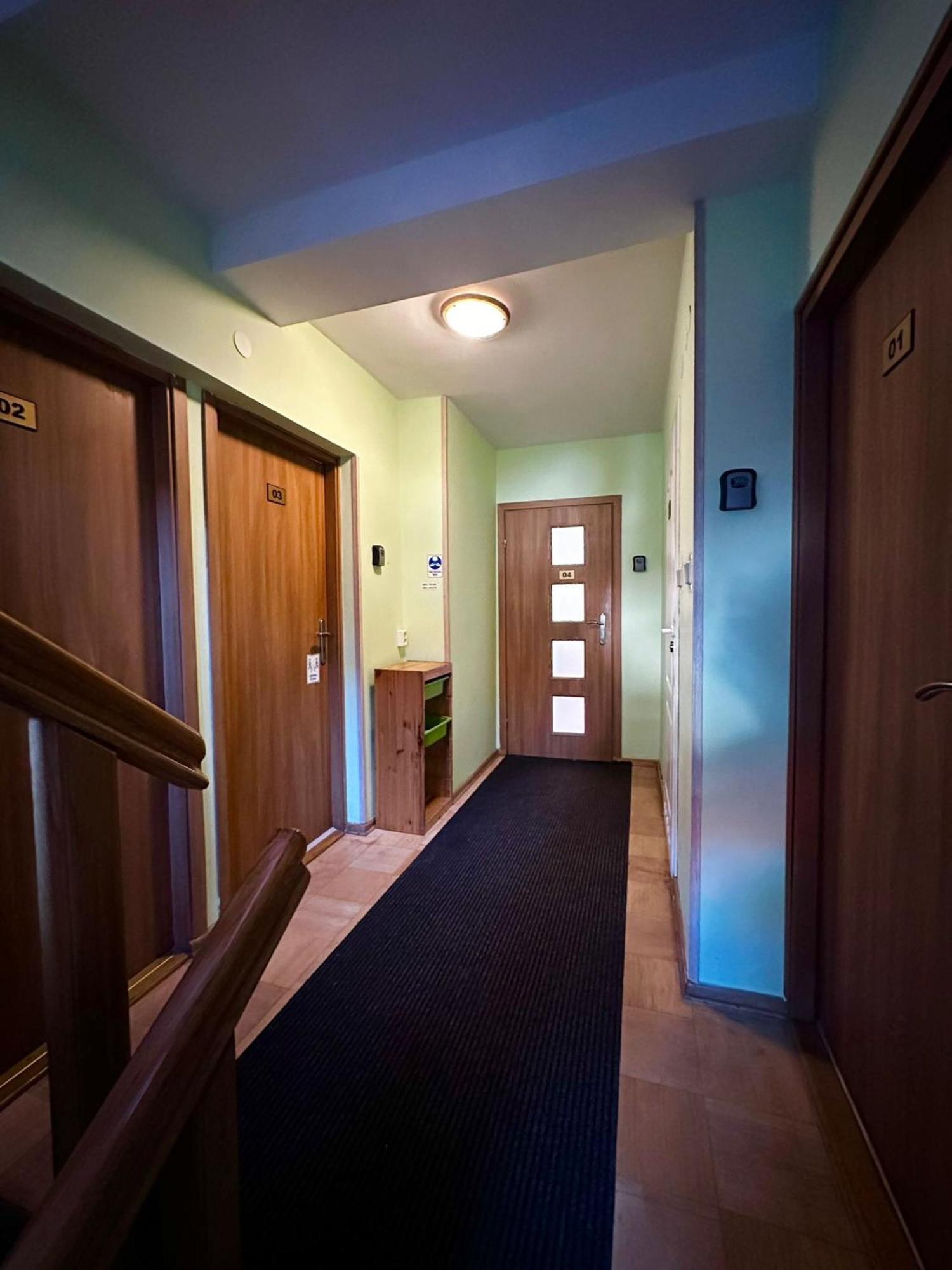 Hostel Tolek Warsaw Exterior photo